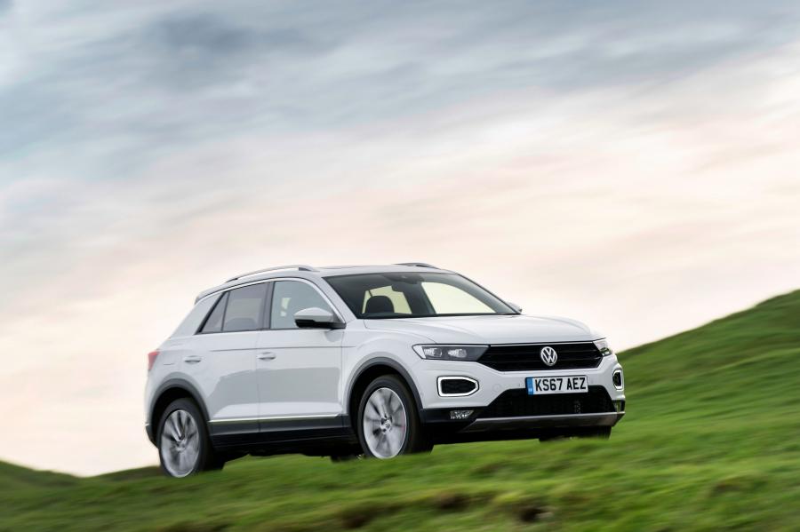  Volkswagen T-Roc 4Motion 2017 года  (UK) (фото 20 из 27)